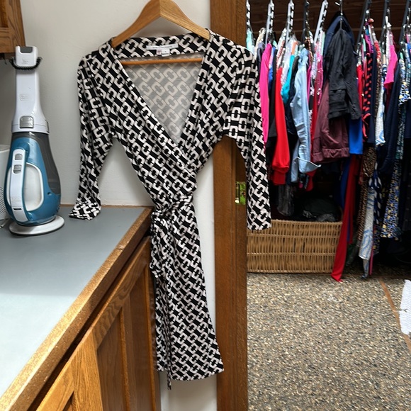 Used in great condition. Wrap dress - Picture 2 of 5